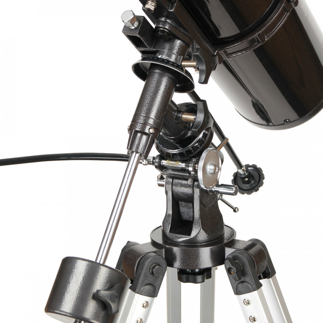 Teleskop Sky-Watcher LUNA 130/900 EQ2